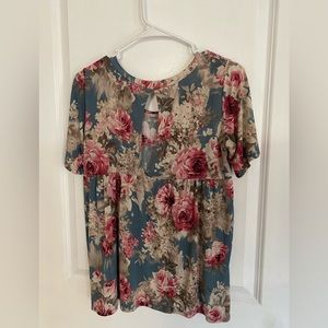 Flowy flower blouse